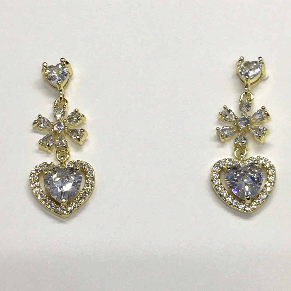 Fashion earrings